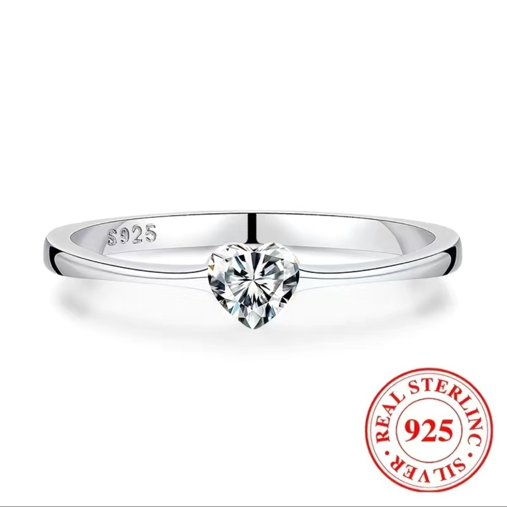 NWT 💍🤍 .925 STERLING SILVER ZIRCON HEART STONE ENGAGEMENT PROMISE RING Size 7 - Picture 3 of 10